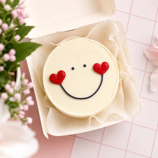 Heart Eyes Bento Cake